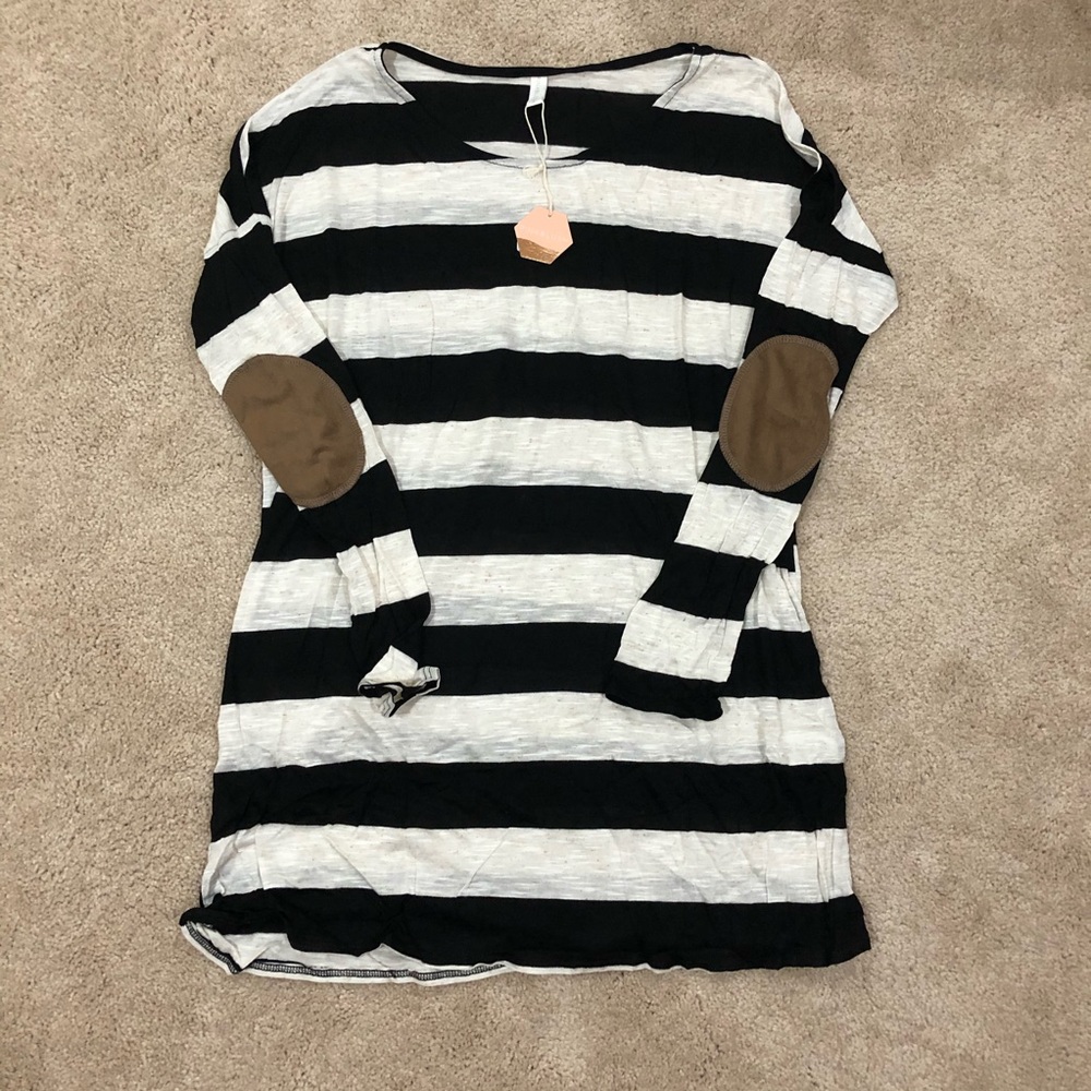 Lightweight long t-shirt